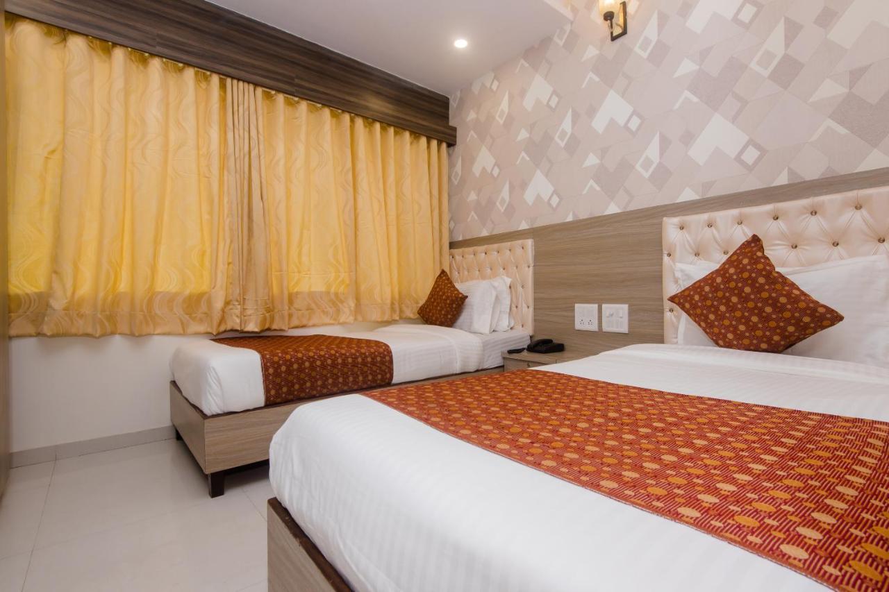 Oyo 14056 Golden Arch Hotel Bombay Eksteriør billede